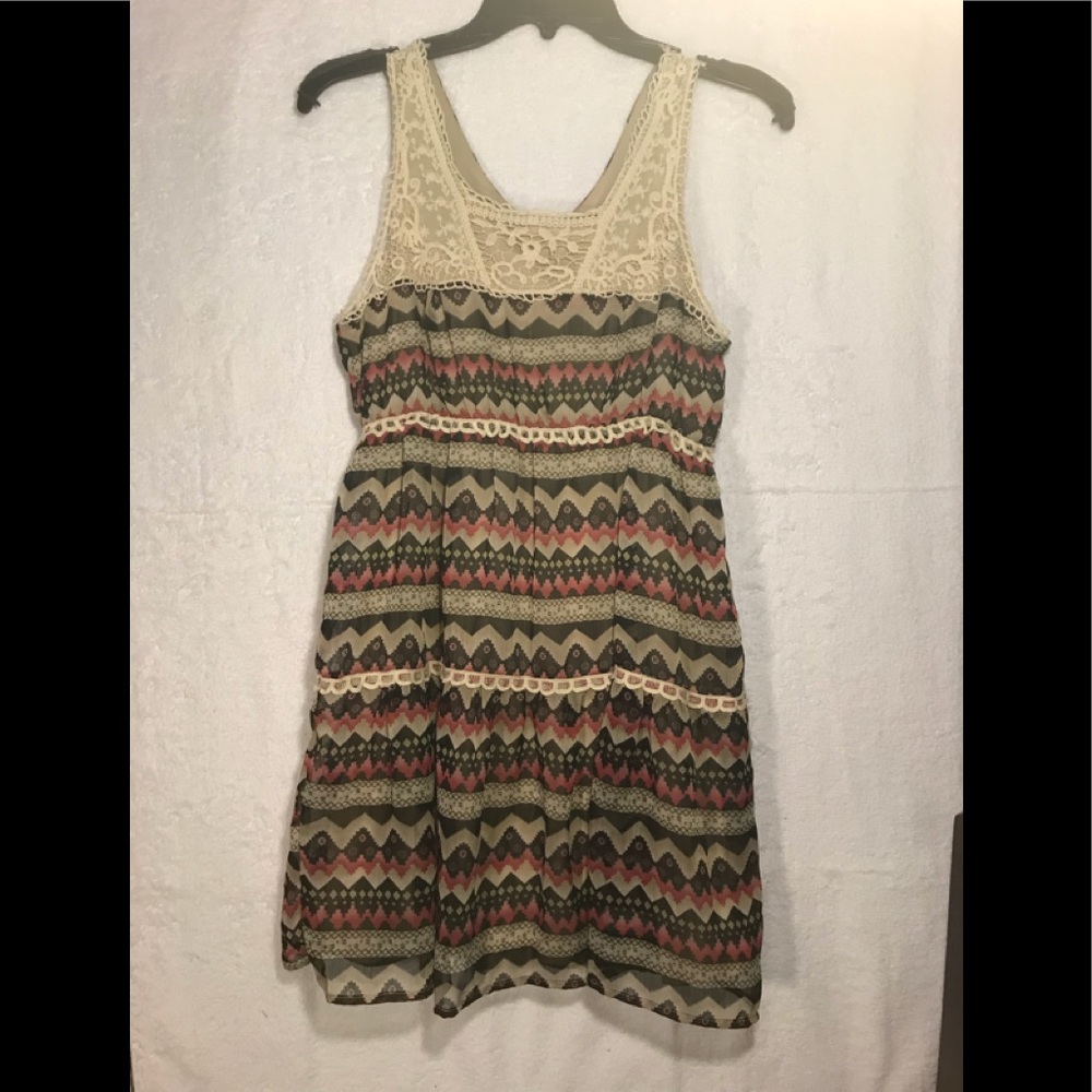 AZTEC PRINT DRESS- MEDIUM